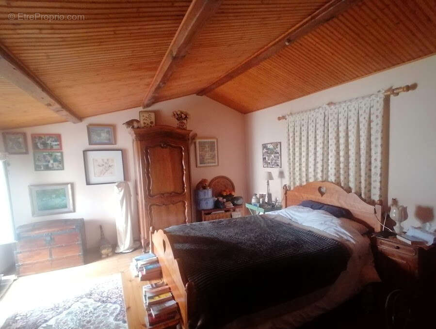 Maison à SAINT-ETIENNE-DE-MER-MORTE