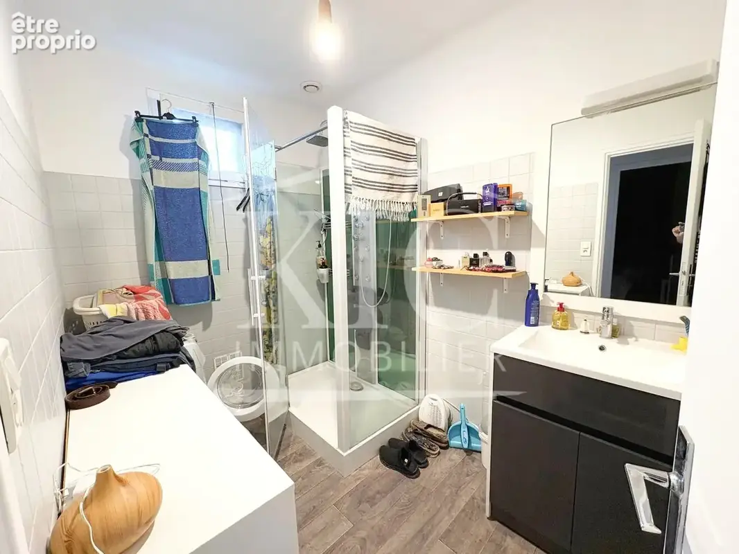 CARCASSONNE - Immeuble 1 local commercial + 1 T4 - photo 6