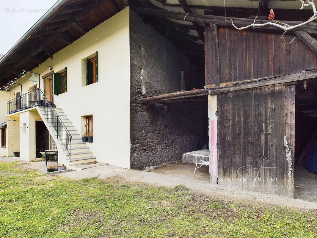 Photo 1 - Appartement à SAINT-JEAN-DE-MAURIENNE