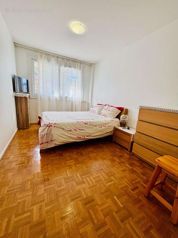 Appartement à ECHIROLLES