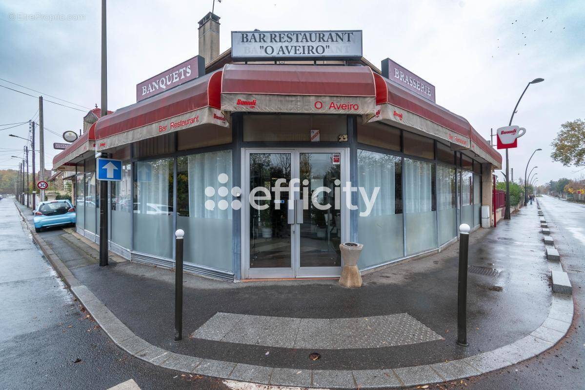 Commerce à VILLENEUVE-LE-ROI