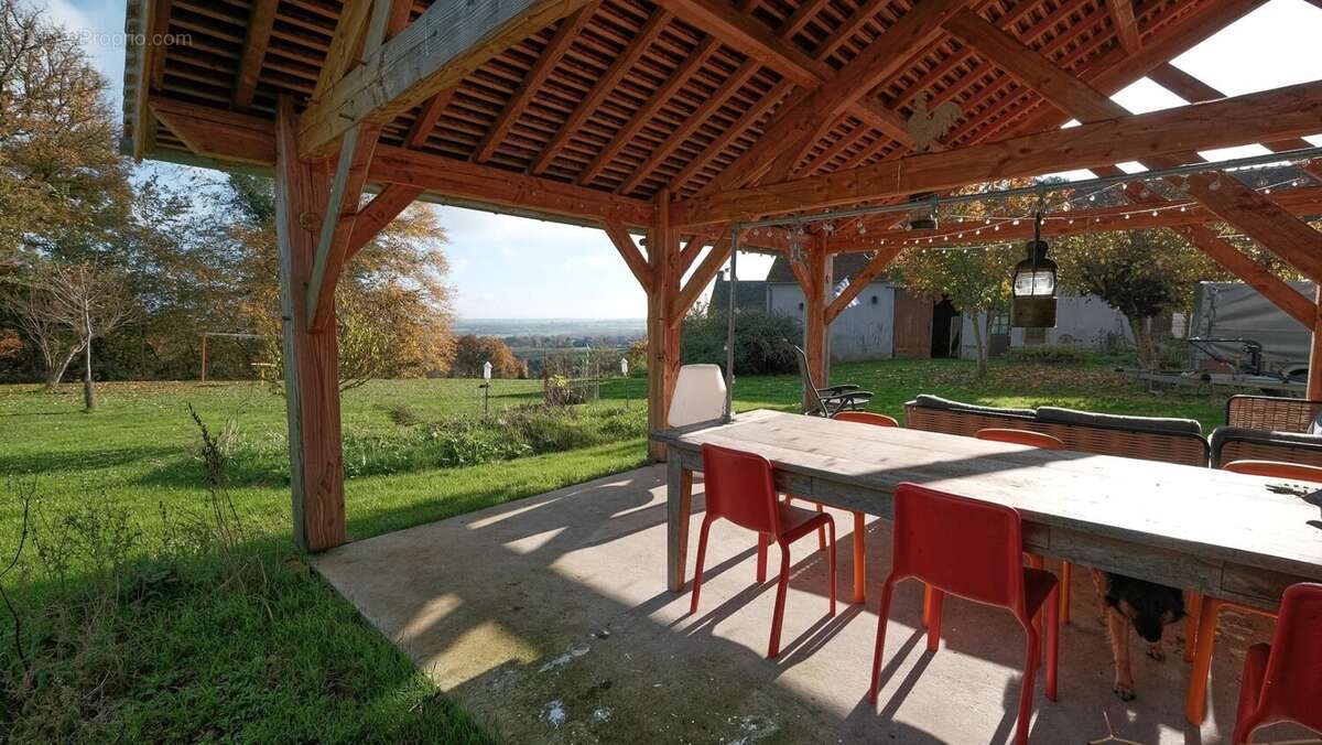 Maison à CHAMPALLEMENT