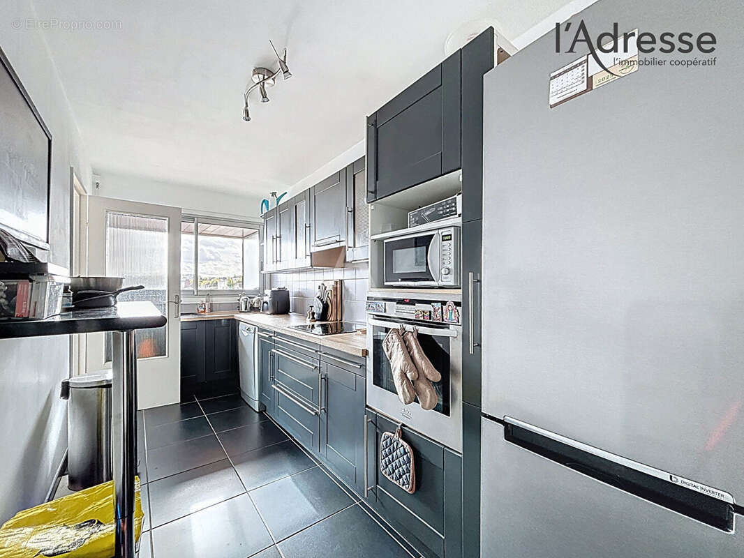 Appartement à SURESNES