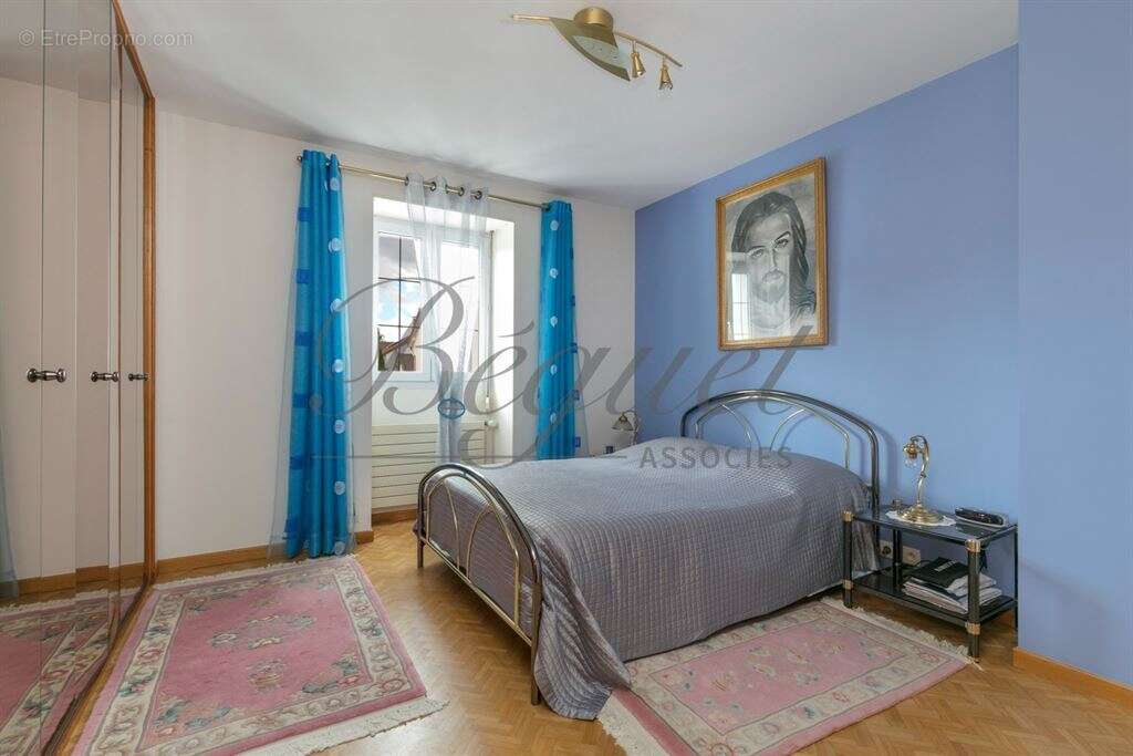 Maison à BOURG-LA-REINE