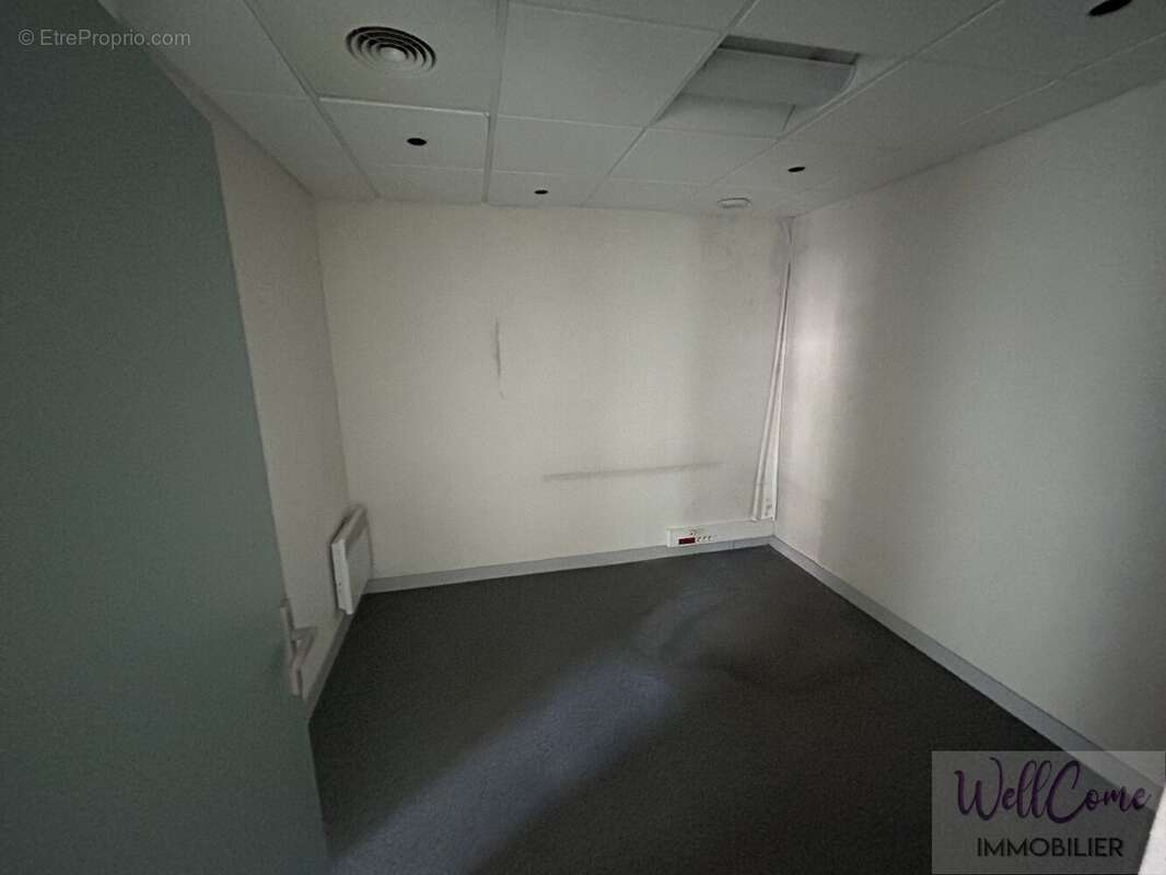 Commerce à SAINT-JEAN-DE-MAURIENNE