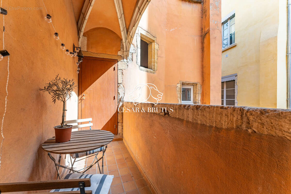 Appartement à LYON-5E