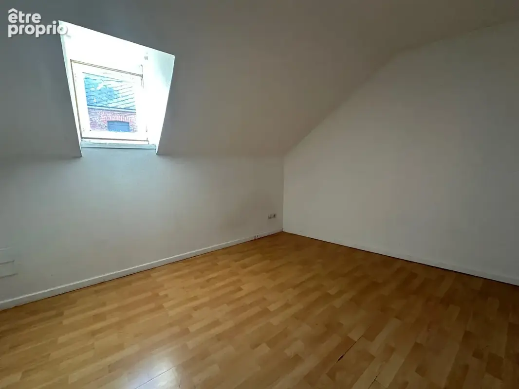 Maison mitoyenne de 75m2 à Crespin - photo 8
