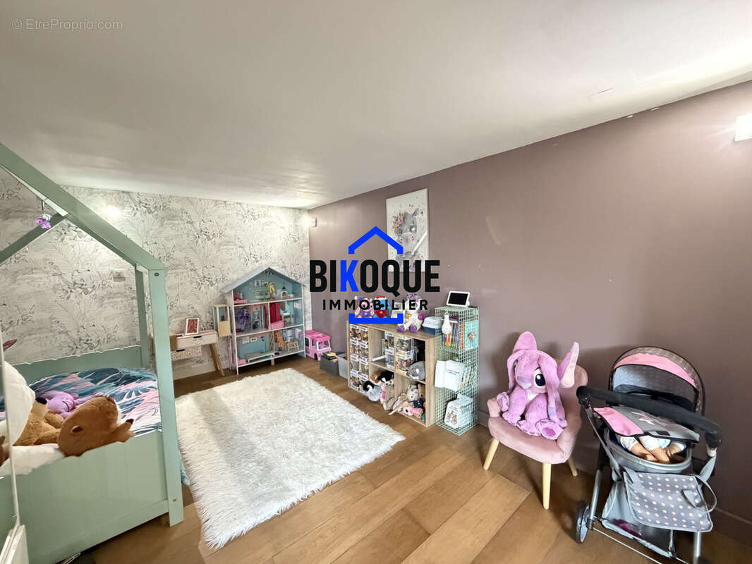 Appartement 144 m² à Fort-Mardyck  - photo 9