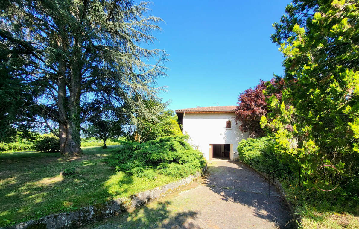 Maison à BERNOS-BEAULAC