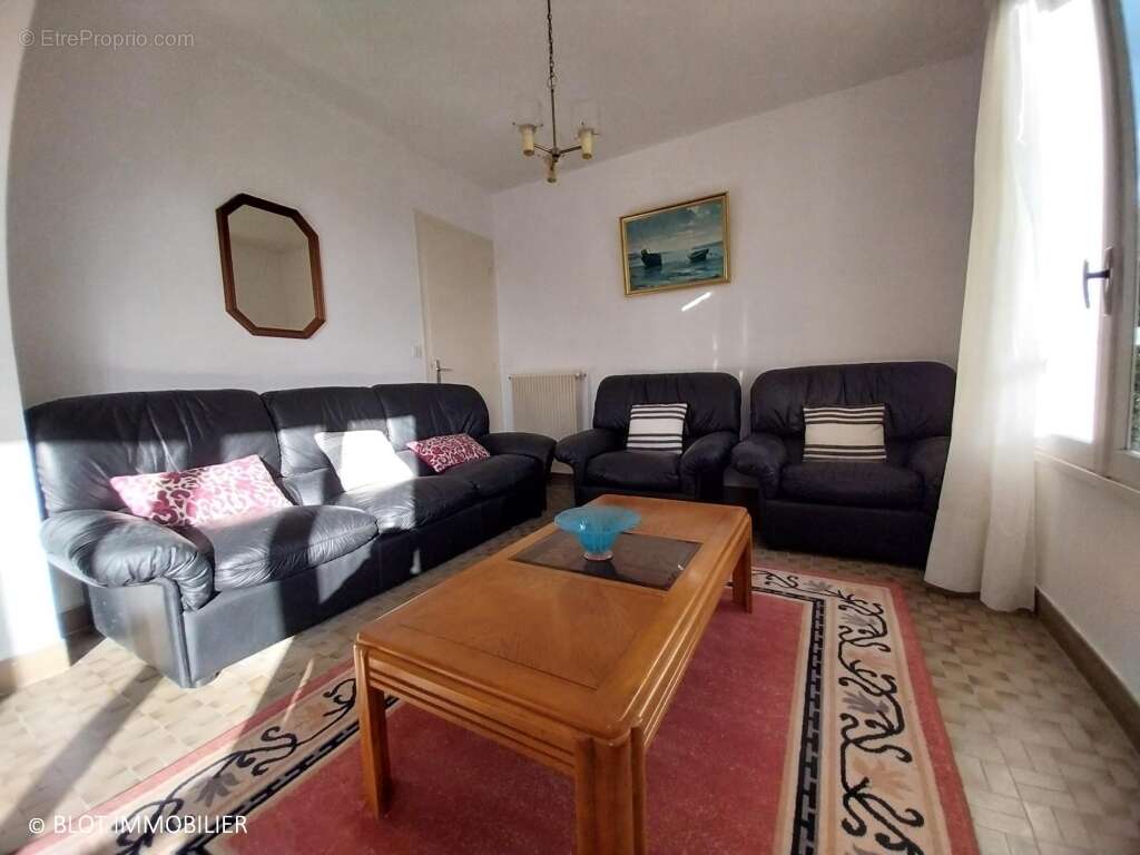 Maison à HIREL
