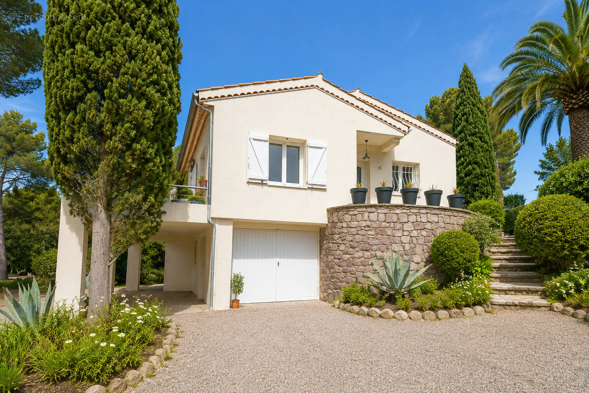 Maison à SAINT-RAPHAEL