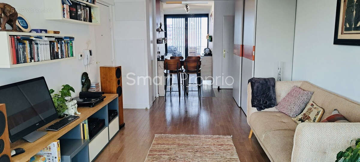Appartement à NANTERRE