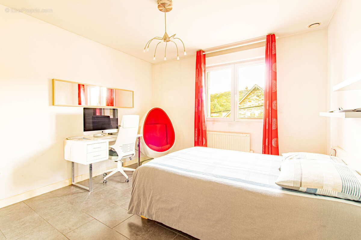 Maison à NOUZONVILLE