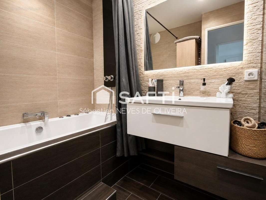 Photo 7 - Appartement à MANDRES-LES-ROSES