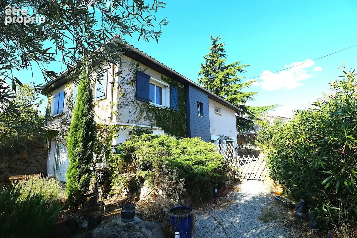 Maison à SOUCIEU-EN-JARREST