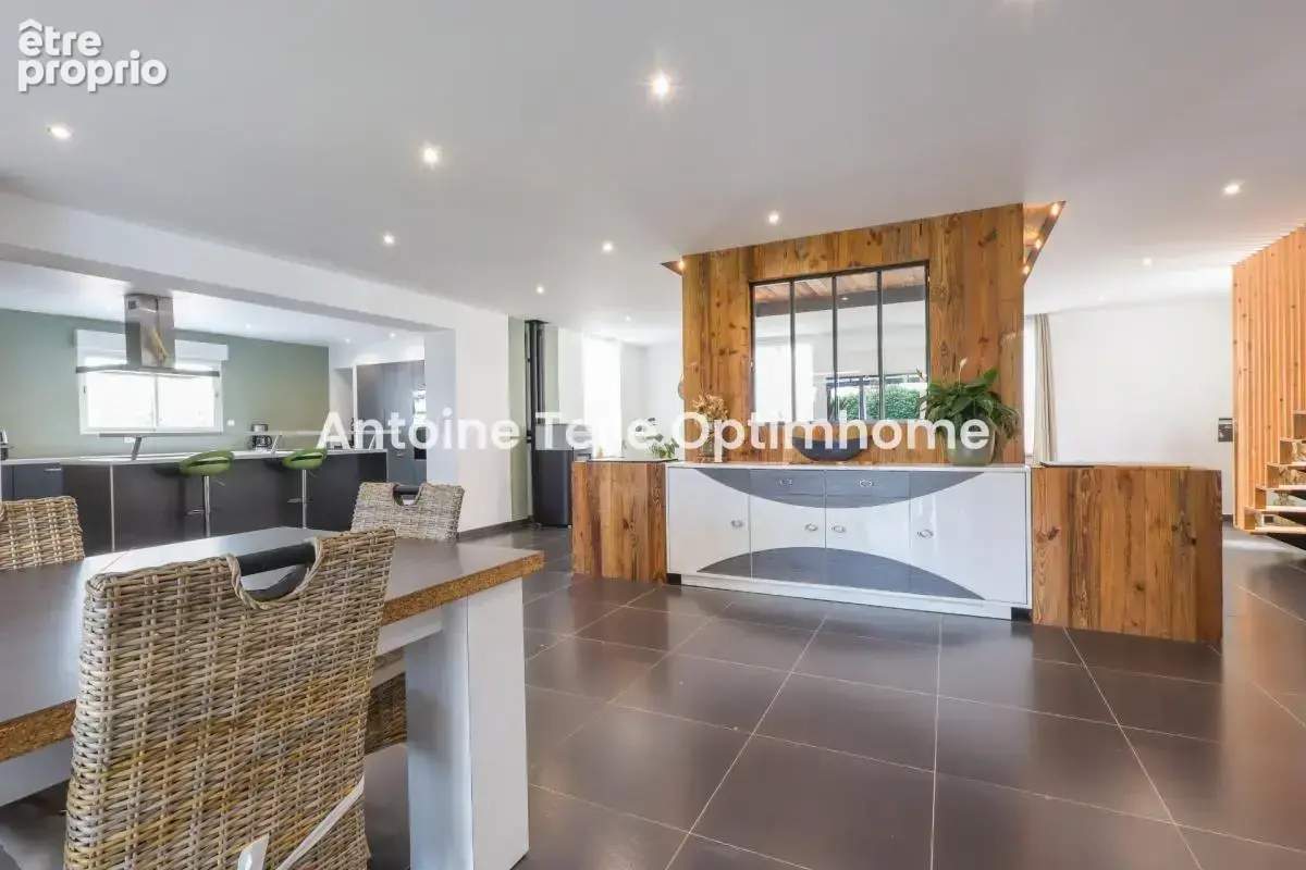Catillon sur Sambre 59360 - Maison individuelle de 4 chambres avec garage & jardin sur 2000m² - photo 5