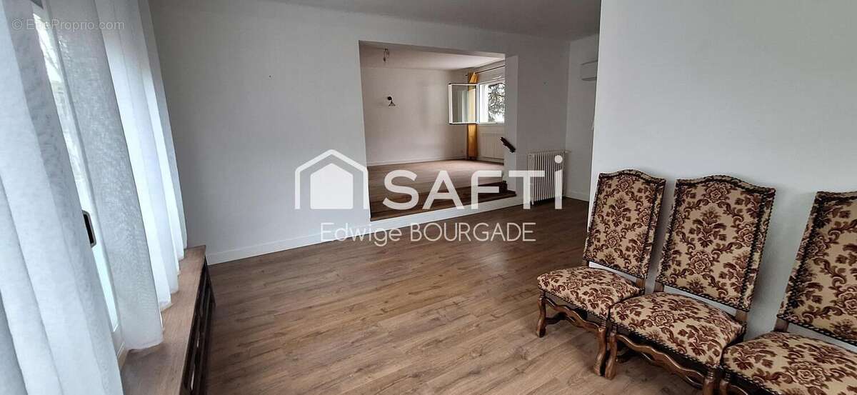 Maison 238 m² à Cahors  - photo 7