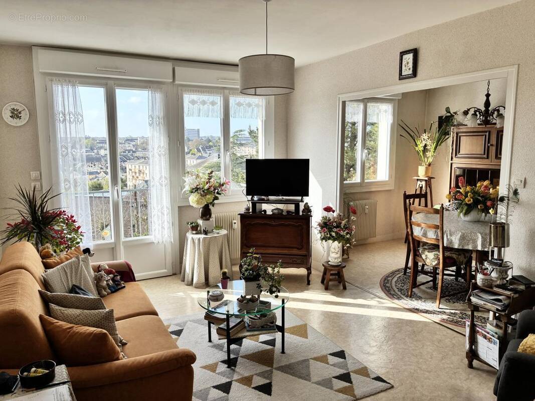 Appartement à LAVAL