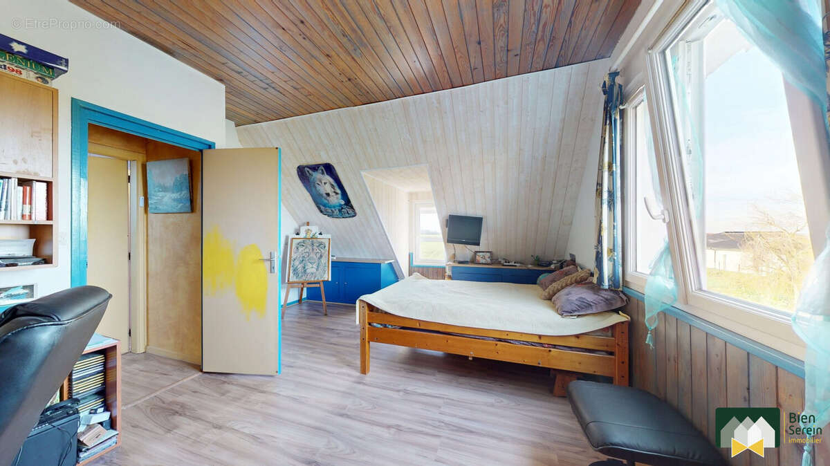 Chambre 2 - Maison à UMPEAU