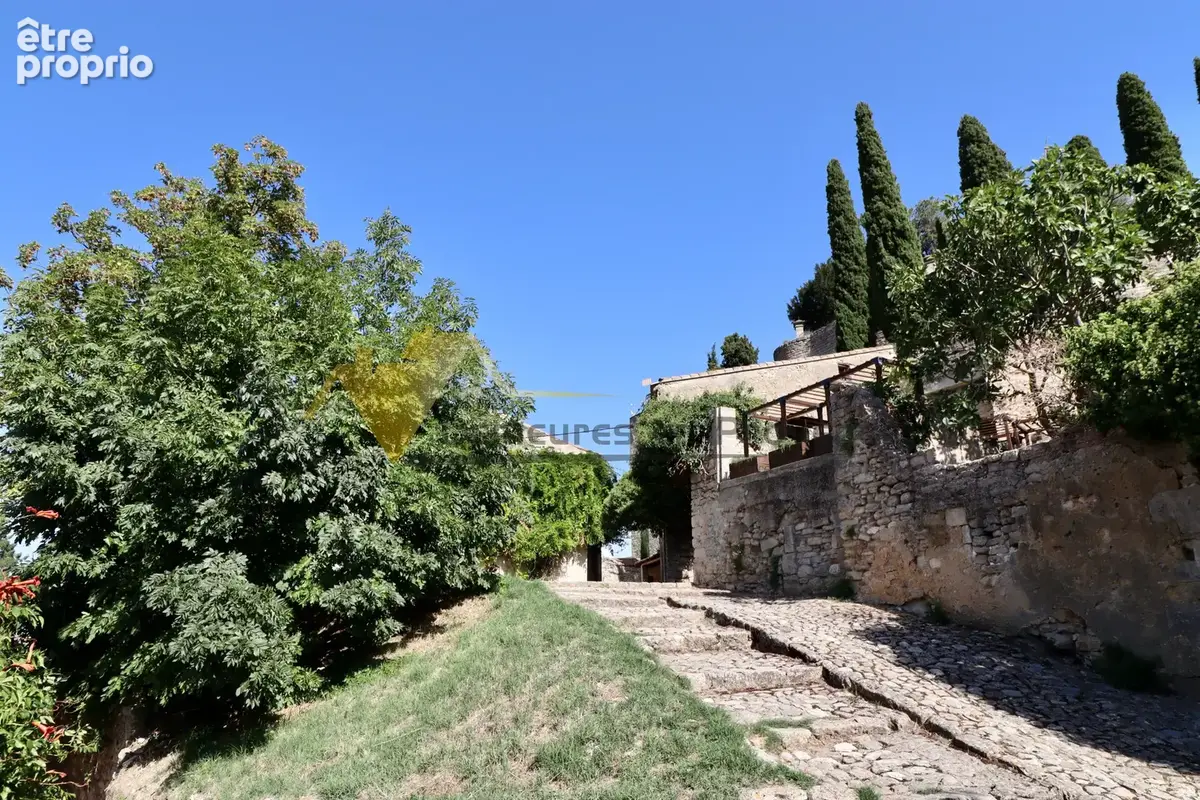 Au pied du Mont-ventoux dans un charmant village Provençal . - photo 2