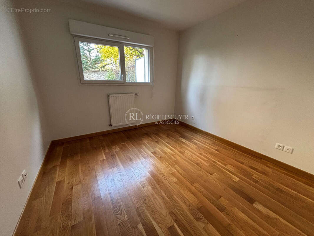 Appartement à SAINTE-FOY-LES-LYON