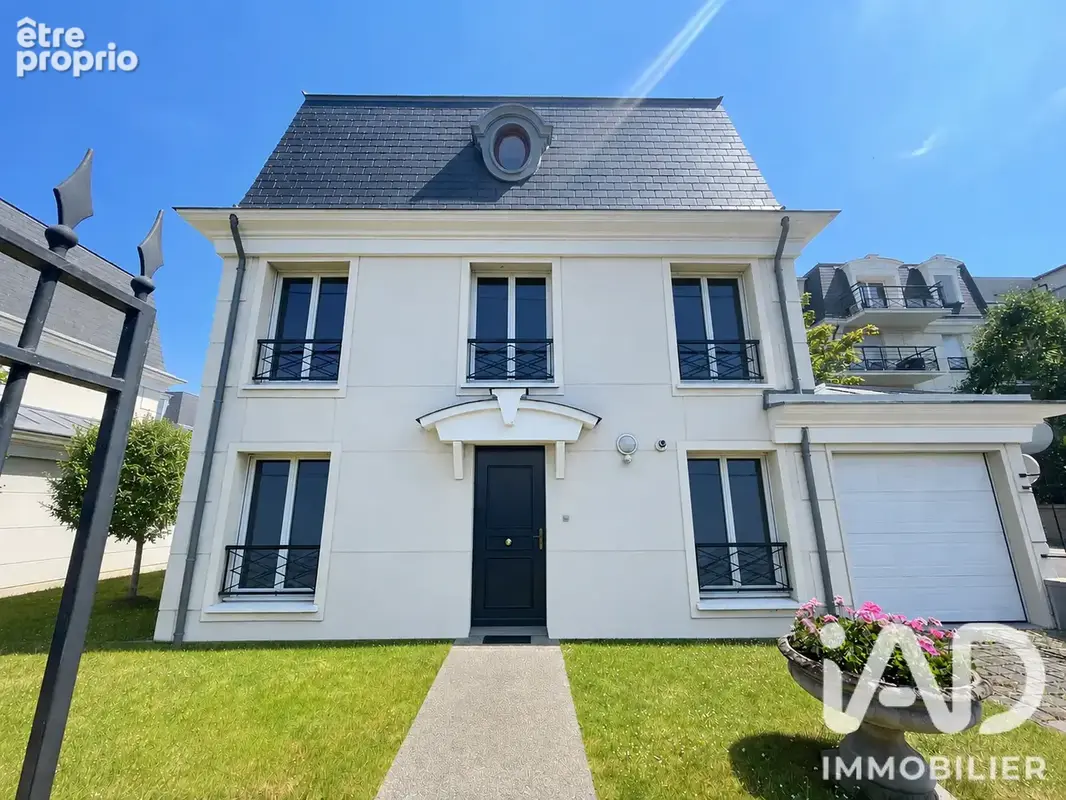 Photo 1 - Maison à SARTROUVILLE