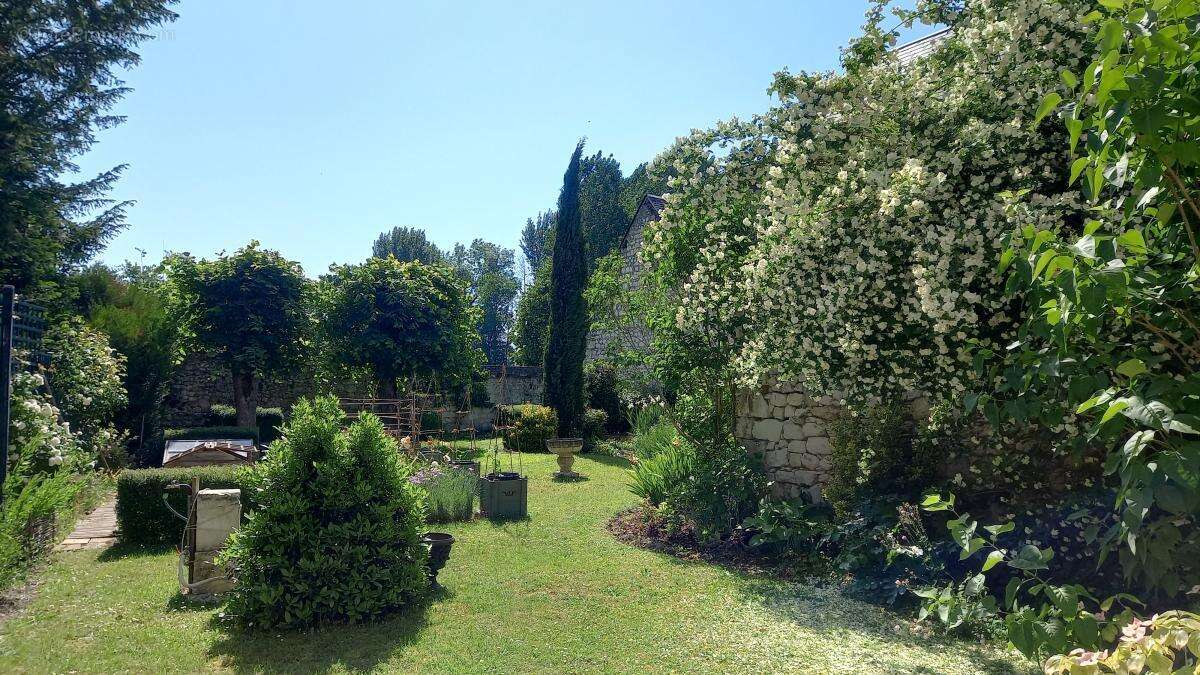 Maison à SAINT-EPAIN
