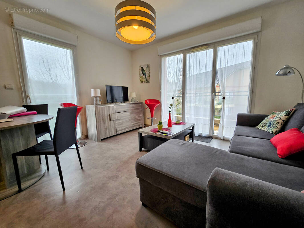 Appartement à COSNAC