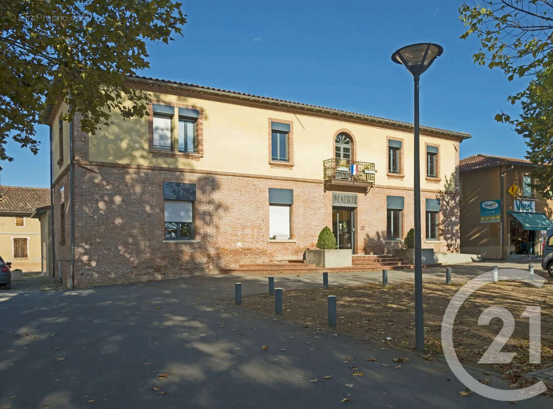 Terrain à VILLEBRUMIER