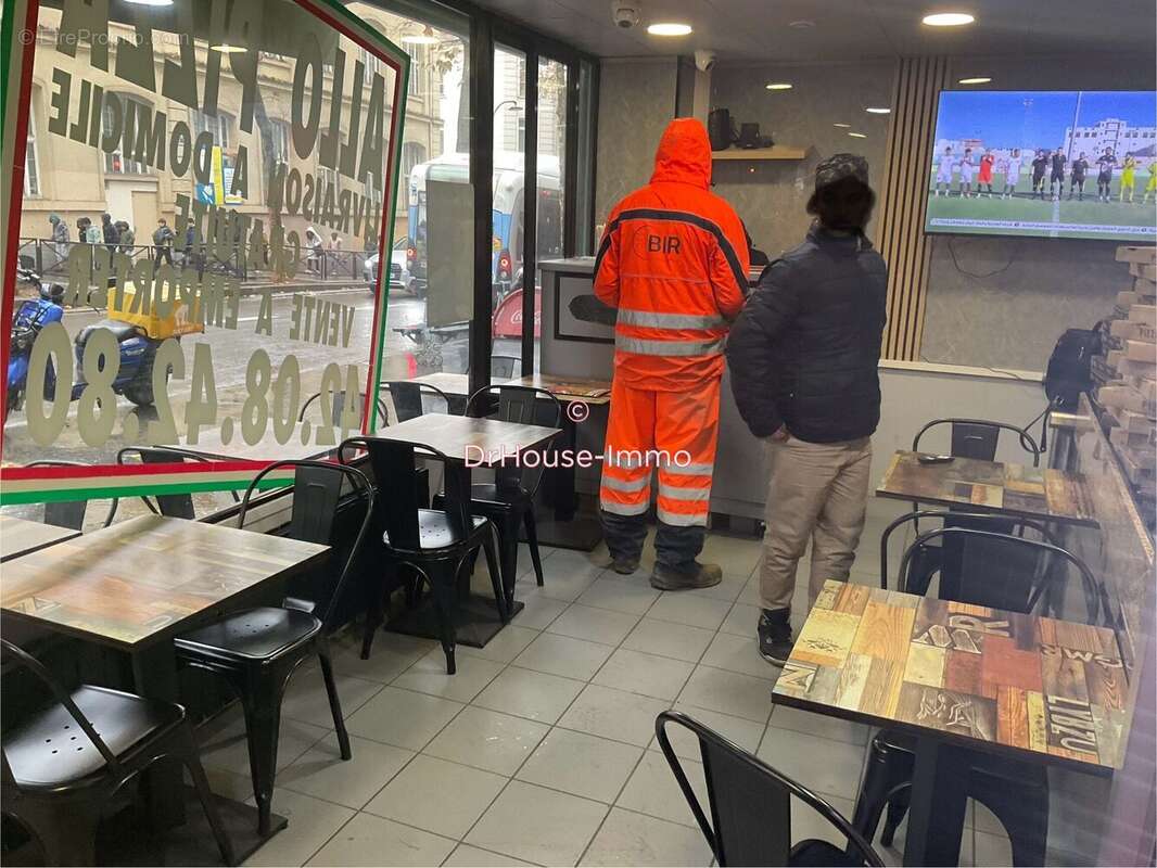 Commerce à PARIS-11E