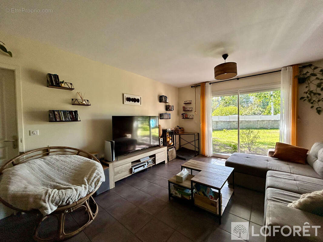 Maison à SAUGNACQ-ET-MURET