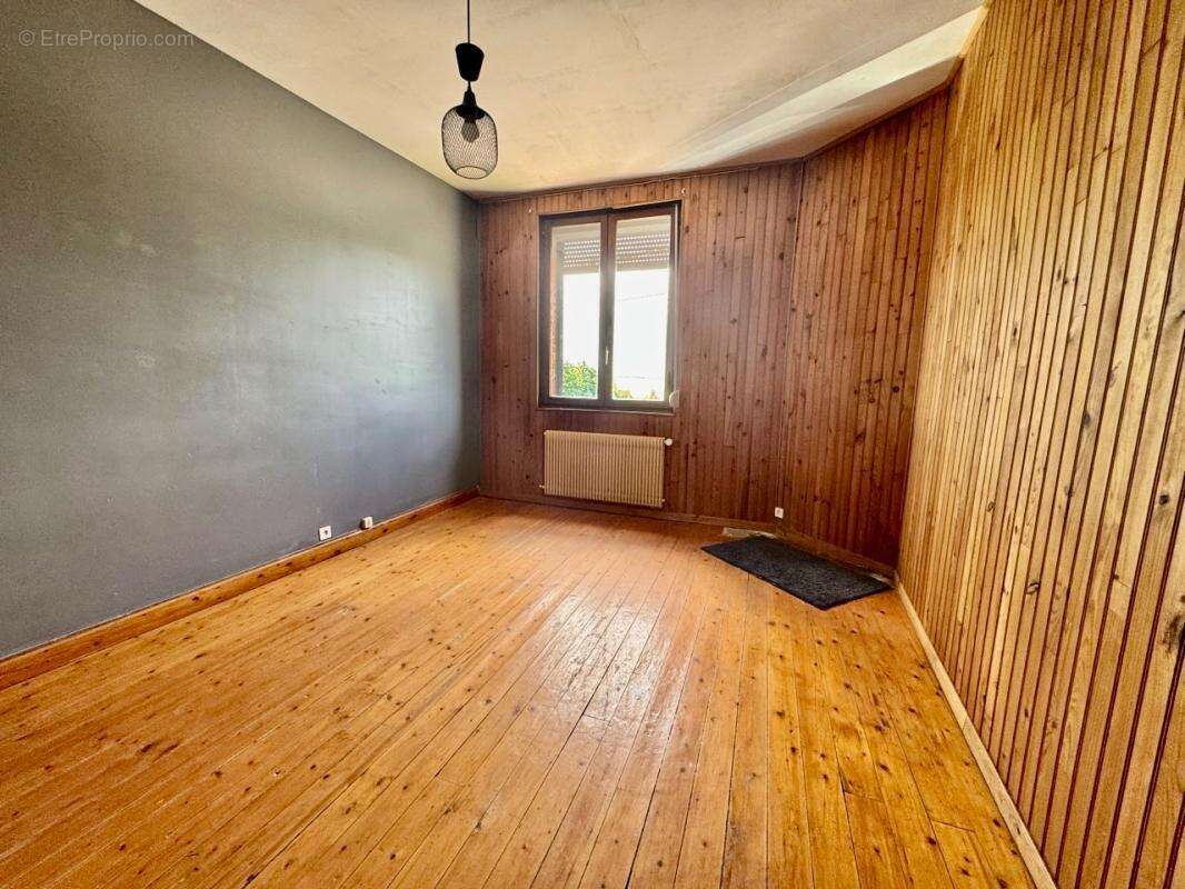 Maison à OVILLERS-LA-BOISSELLE