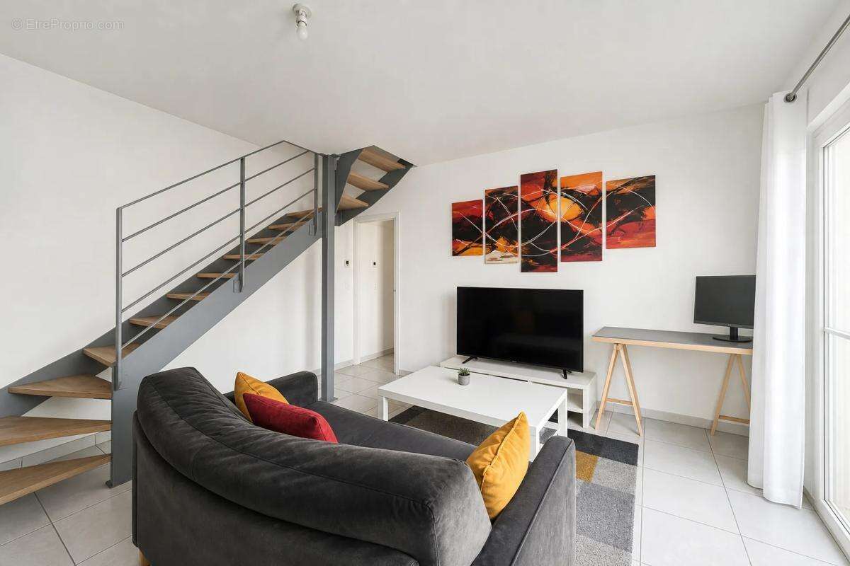 Maison rénovée de 4 pièces, La Chaume - photo 9