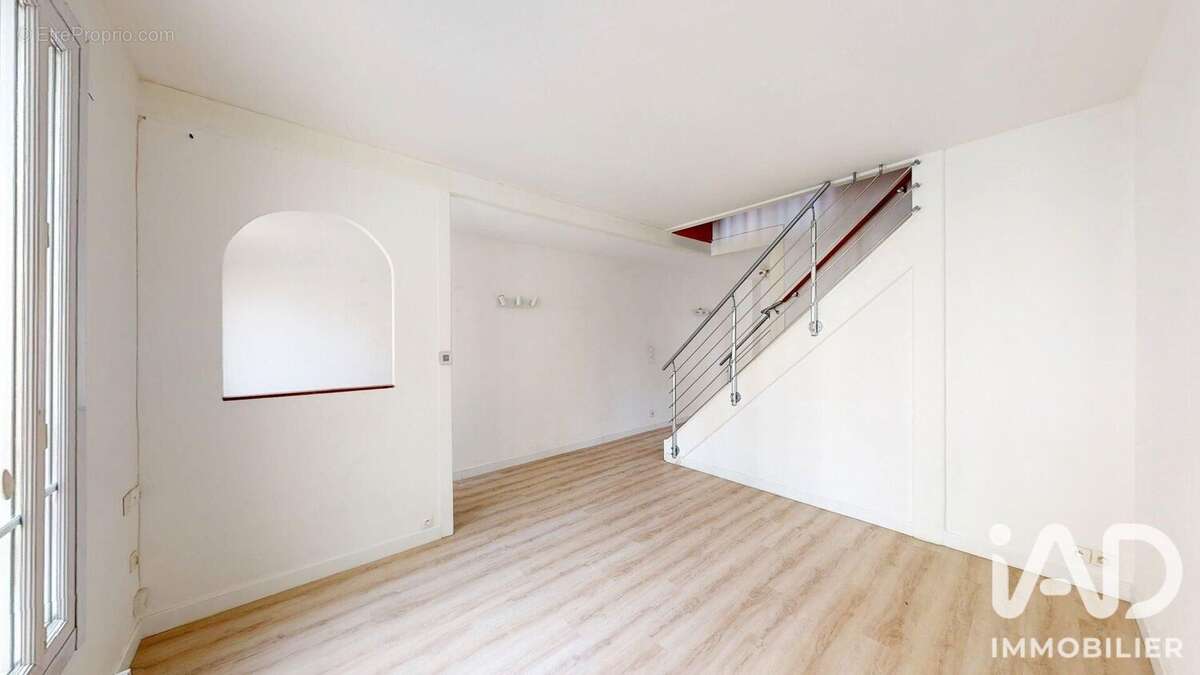 Photo 3 - Maison à COURBEVOIE