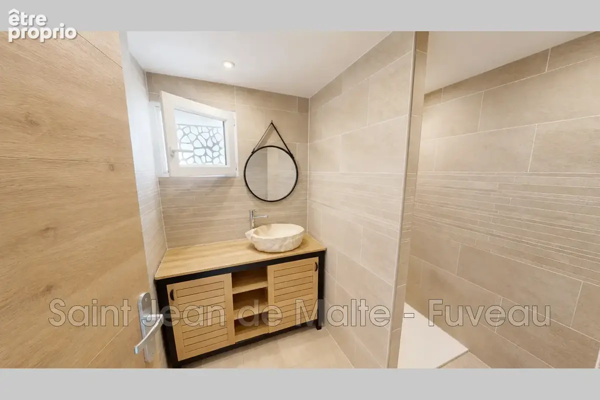 Maison 5 pièces 135 m² à vendre à Greasque (13850) - photo 9