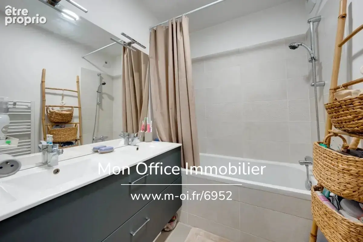 Référence : 7172-CDI - Maison familiale récente de 2023 avec 4 chambres et jardin en résidence sécurisée - photo 9