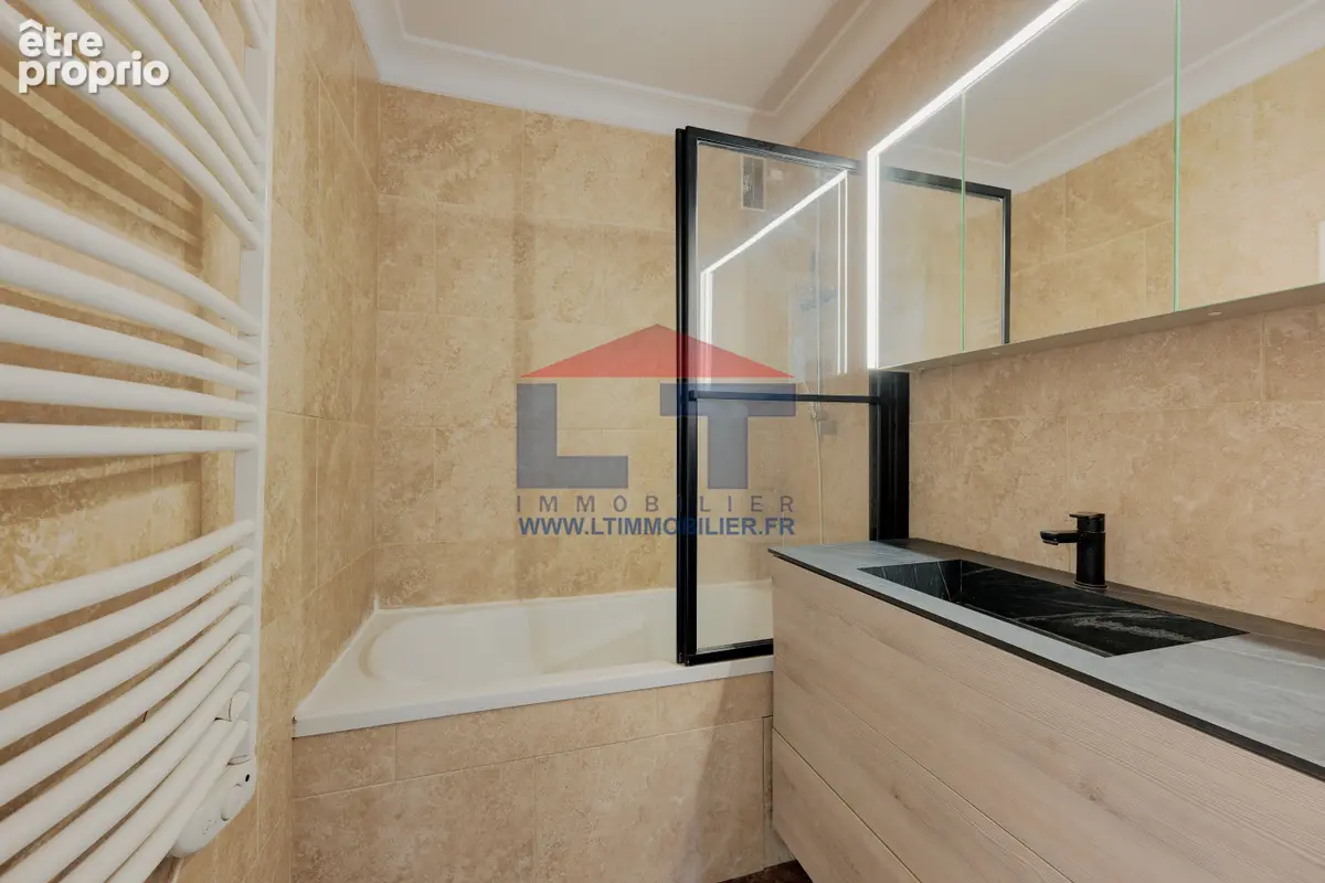 Appartement 3 pièces 81 m² à vendre à Nogent-Sur-Marne (94130) - photo 2