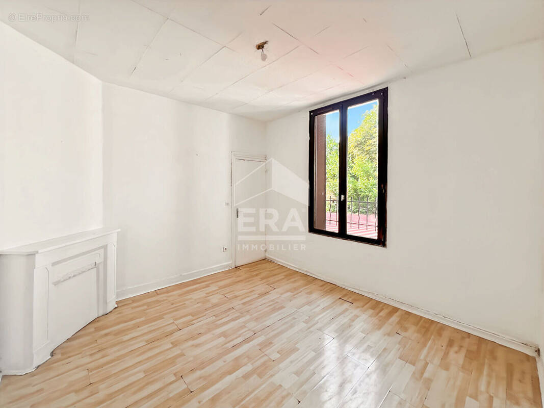 Appartement à DAMMARIE-LES-LYS