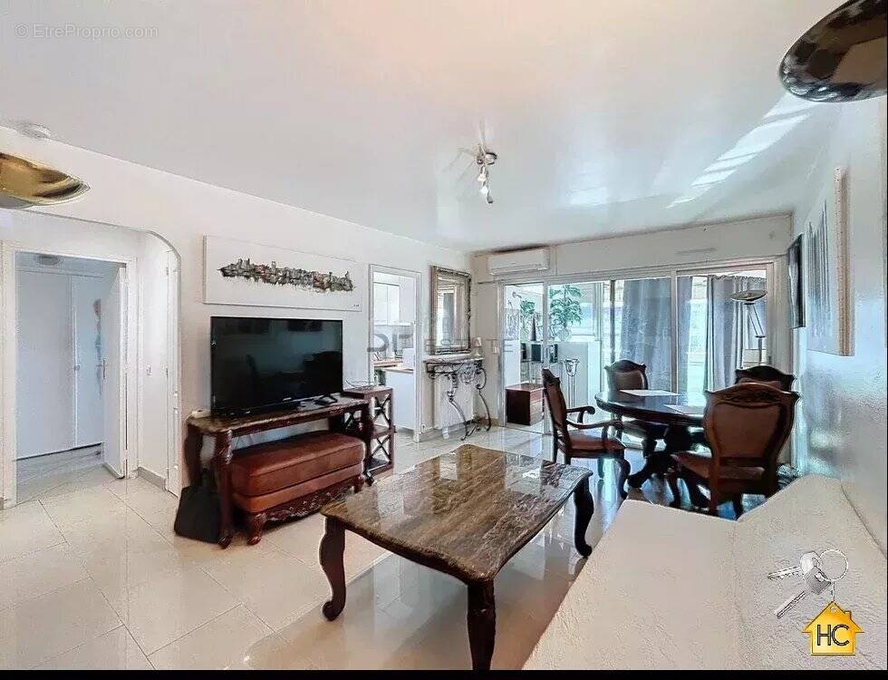 Appartement à CANNES