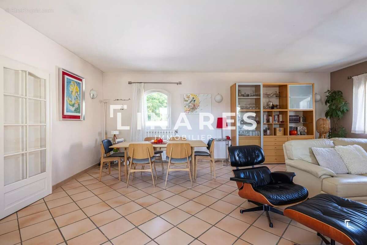 Maison à MARSEILLE-12E
