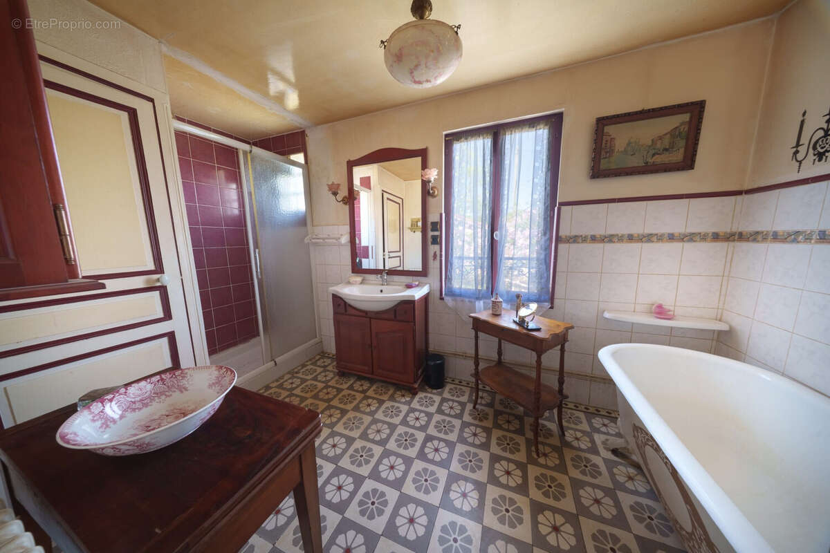 Maison 197 m² à Lezoux  - photo 8