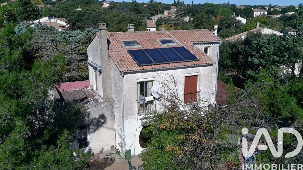 Photo 3 - Maison à LA GARDE-ADHEMAR