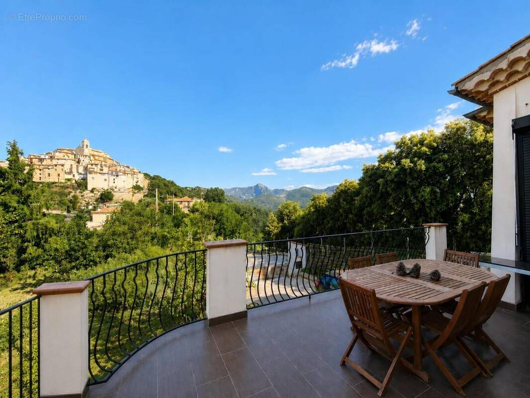 Photo 1 - Appartement à BERRE-LES-ALPES
