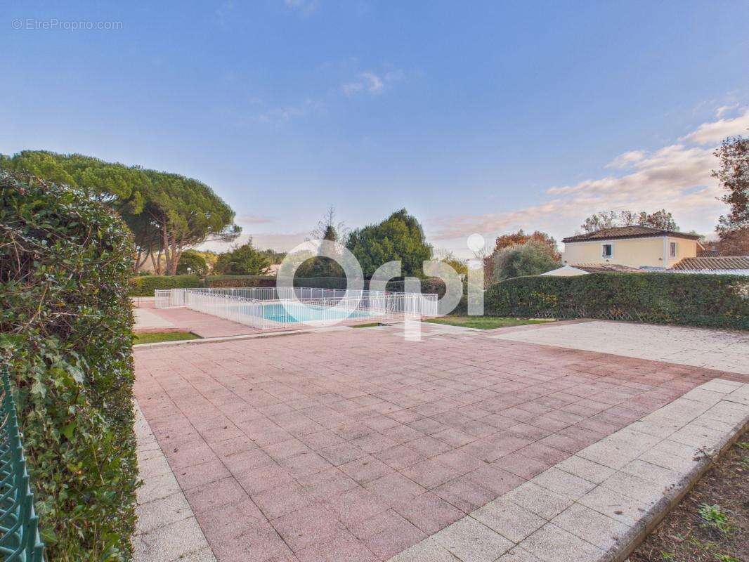 Maison à BAGNOLS-EN-FORET