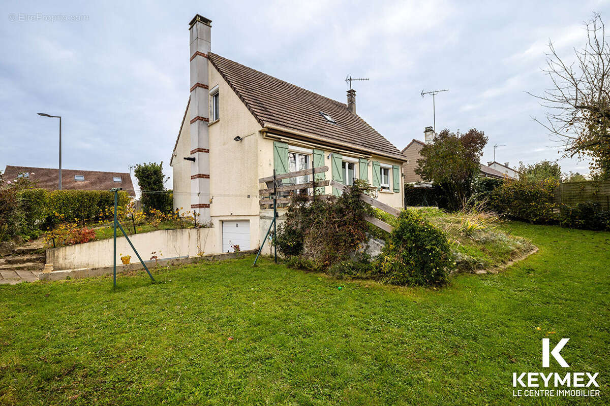 Maison à NEUILLY-EN-THELLE