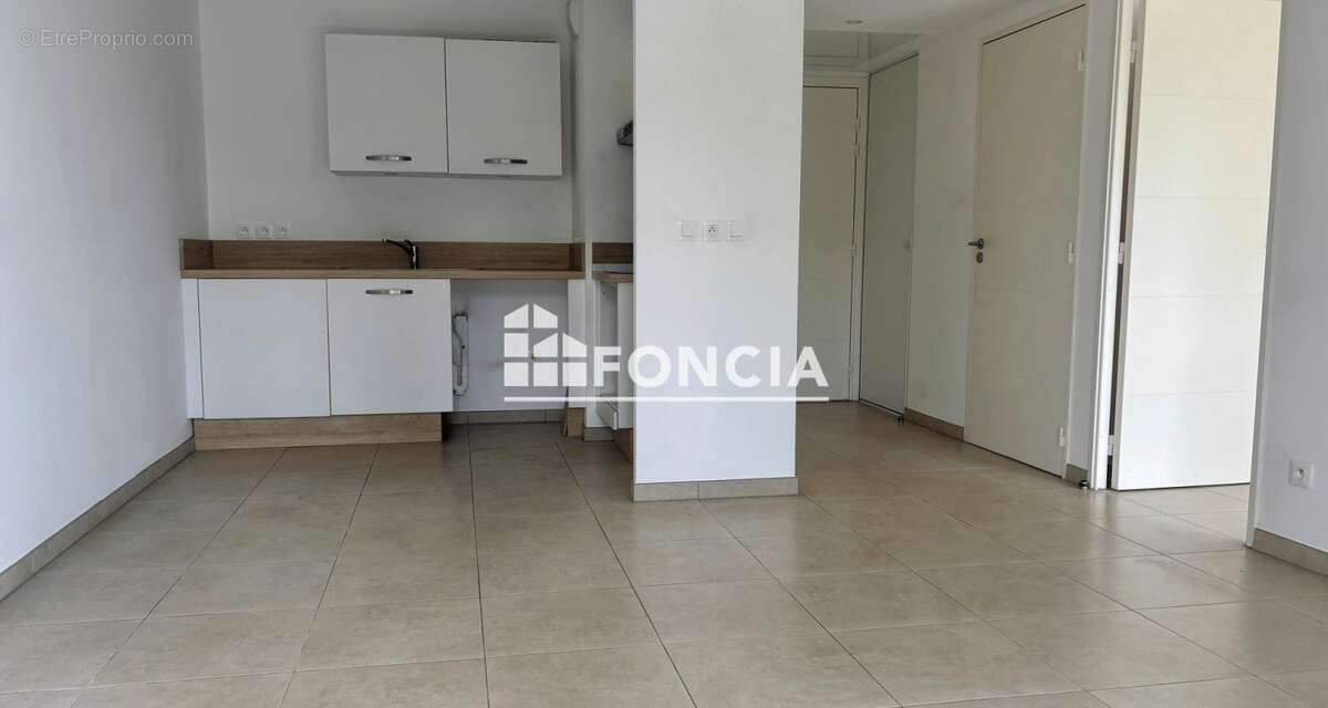 Appartement à VILLENEUVE-LOUBET