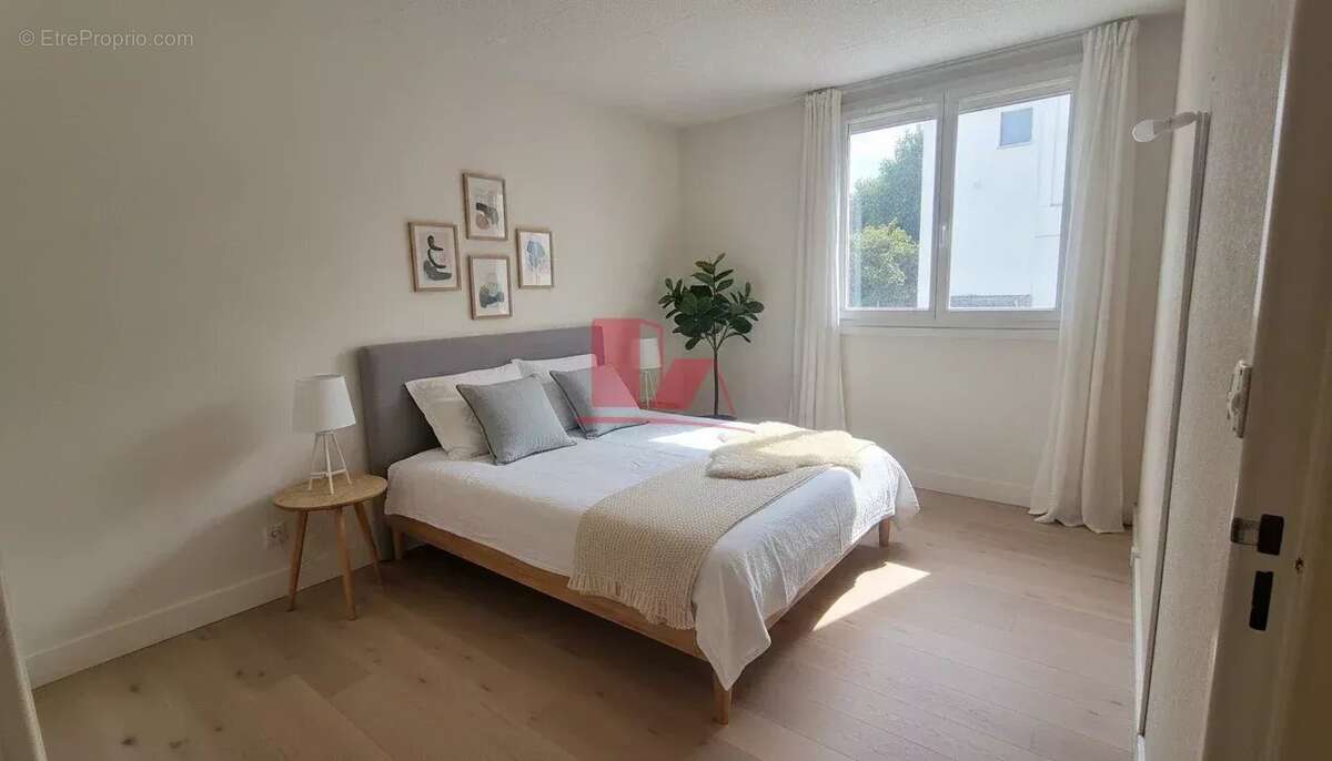 VANVES – Appartement 3 pièces de 51 m² à rénover – Métro et commerces à proximité - photo 7