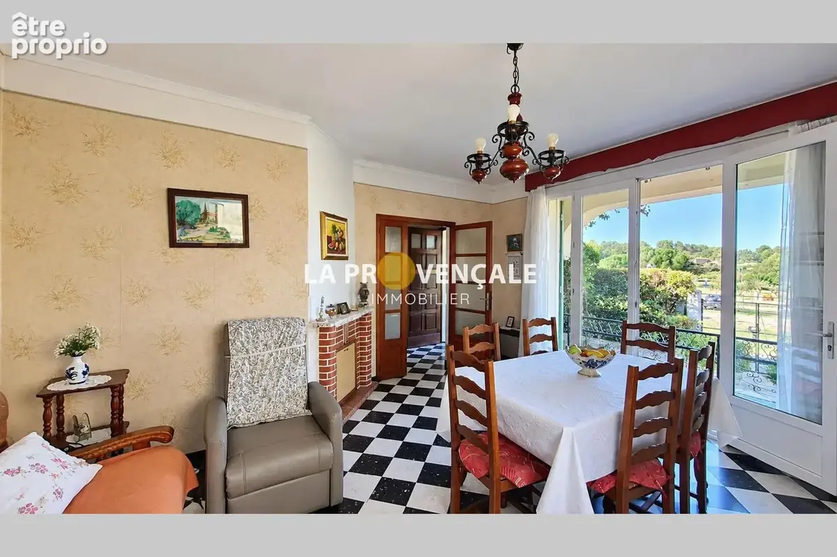 Maison 5 pièces 93 m² à vendre à Peynier (13790) - photo 3