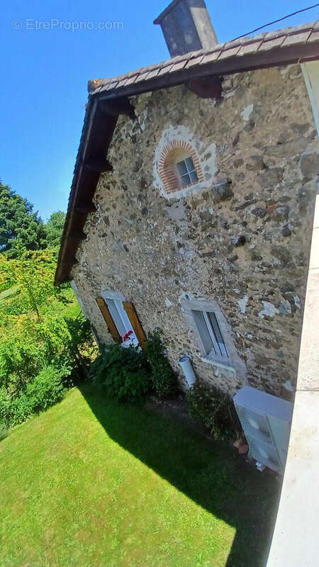 back of old house - Maison à BUSSIERE-BADIL