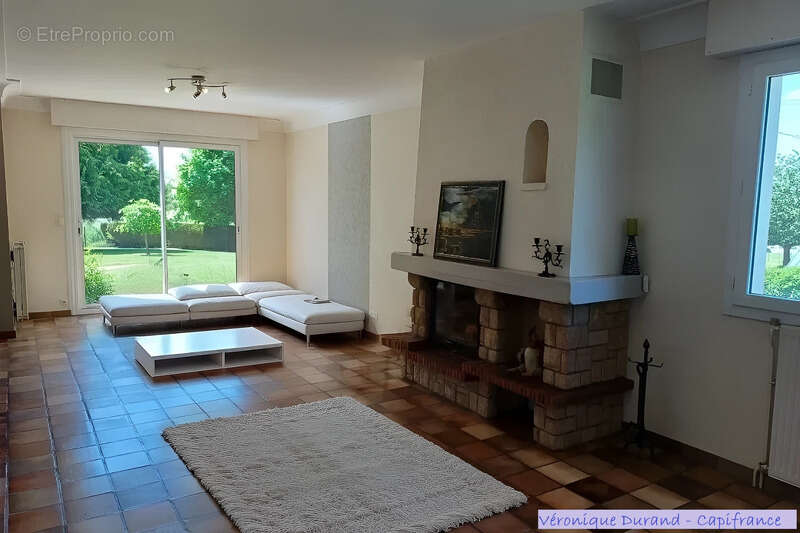 Maison à PIRE-SUR-SEICHE